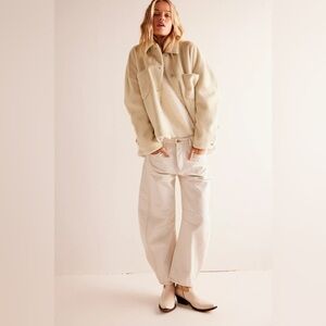 Free People Barrel Jeans Color Milk size 24